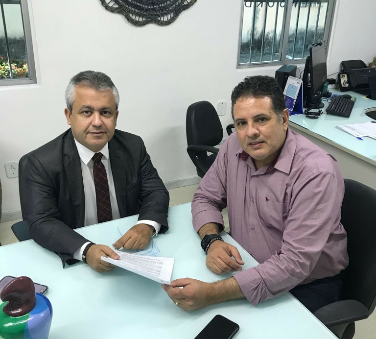 Elber viabiliza limpeza em lagoa de estabilização na Zona de Expansão