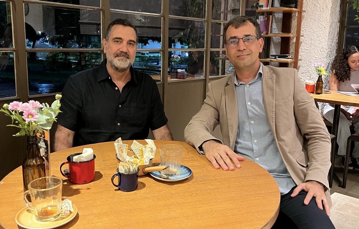 Em Brasília, vereador Lúcio Flávio se reúne com fundador da Escola sem partido  