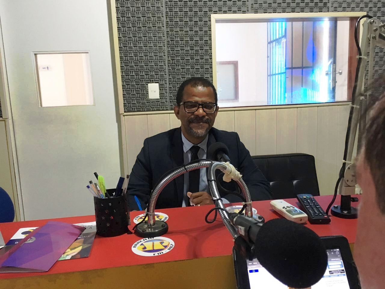 Em entrevista à Jovem Pan, Professor Bittencourt fala sobre o pagamento do salário dos servidores municipais