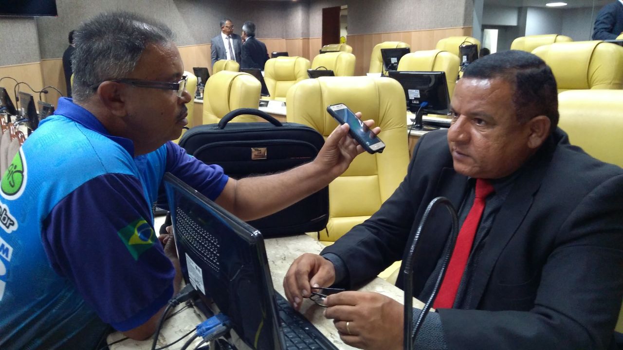 Em entrevista Américo de Deus fala sobre PL do executivo que trata sobre empréstimo