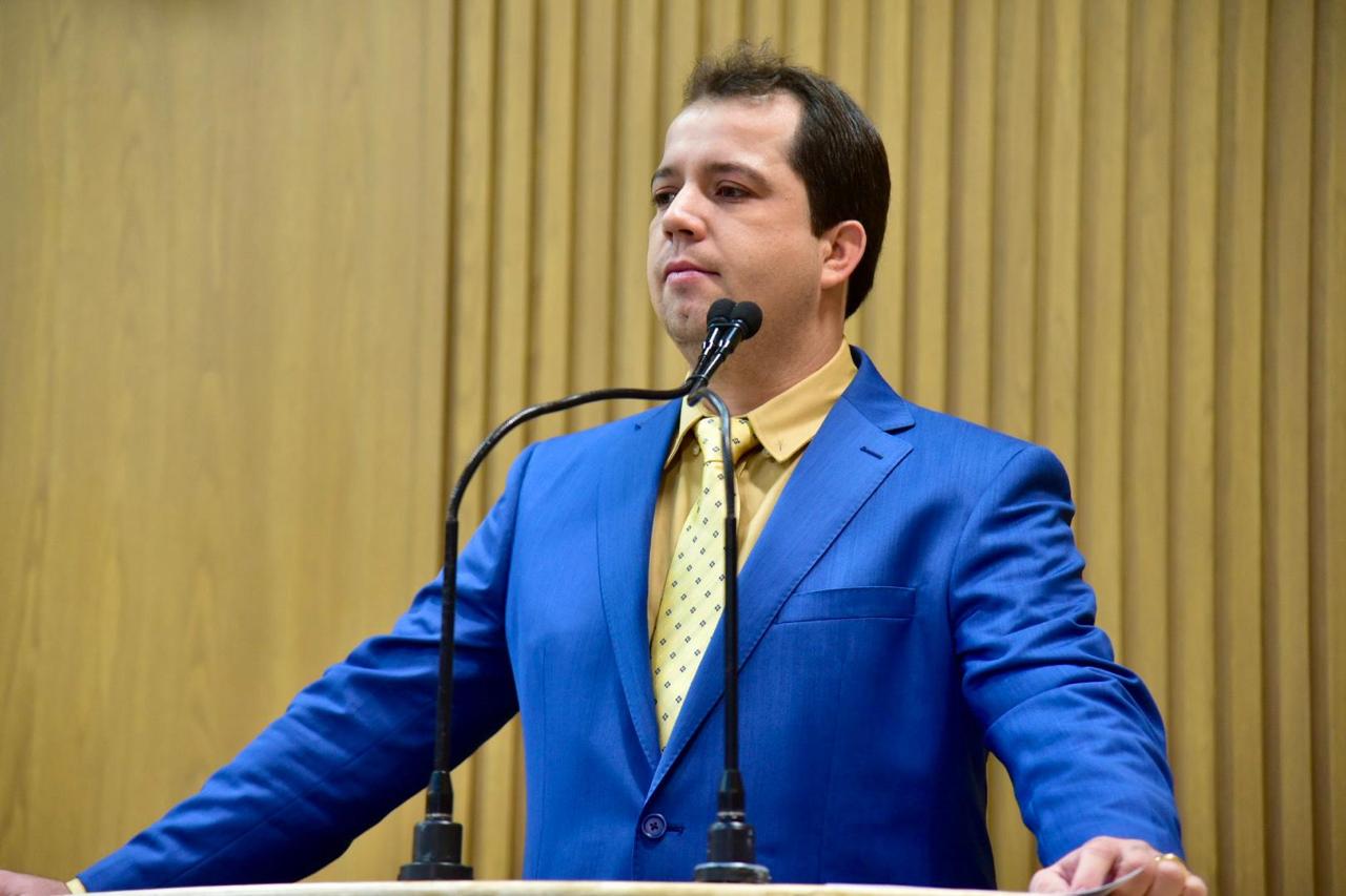 Em primeiro discurso, vereador Sávio reafirma compromisso com o povo aracajuano