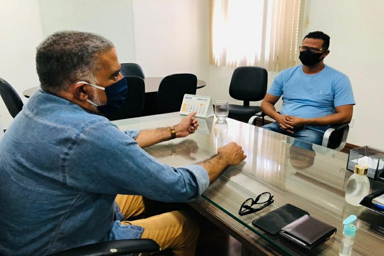 Em visita à Semdec, vereador Byron garante que estará atento às ações voltadas à segurança