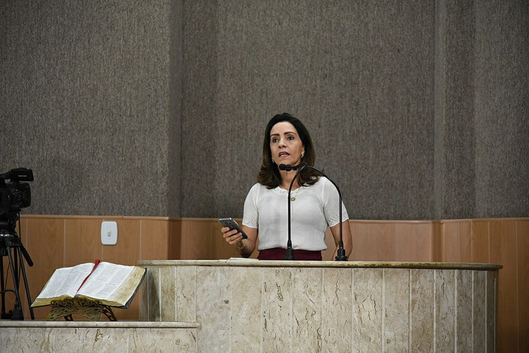 Emília cobra a revitalização da Pista de Bicicross do Orlando Dantas