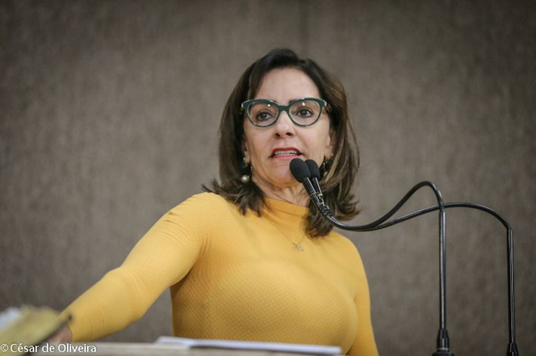 Emília cobra abrigos na Zona de Expansão