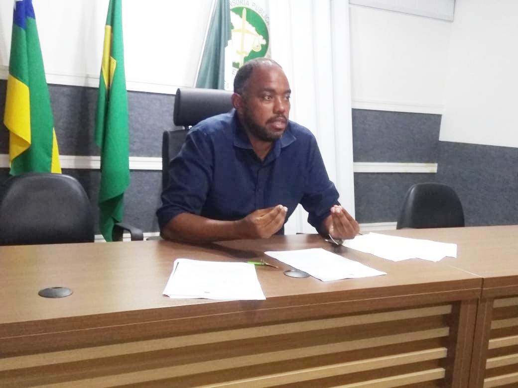 Emília Corrêa concederá título de Cidadão aracajuano a defensor público