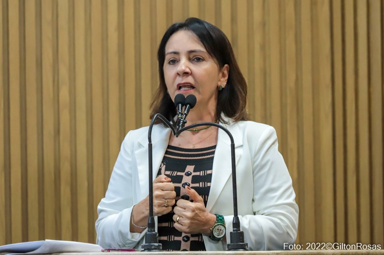 Emília Corrêa: voto consciente é o primeiro passo para a mudança do nosso estado