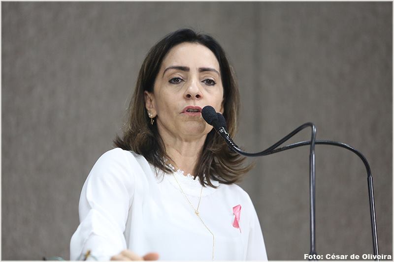 Emília pede providências ao Estado contra a violência