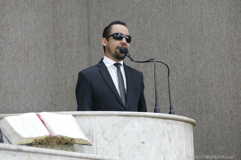 Enxugar a máquina pública é uma das soluções sugeridas por Lucas