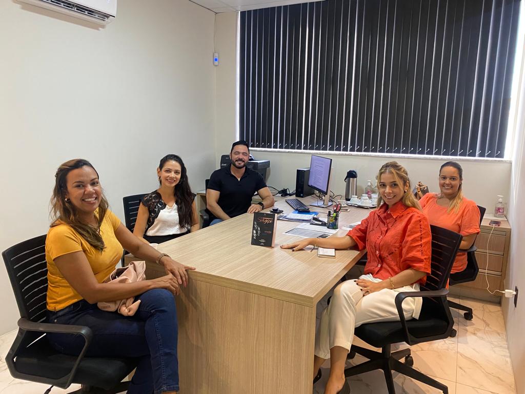 Escola do Legislativo Professora Neuzice Barreto de Lima recebe visita de cortesia das fundadoras do Empreendedoras da Lei Sergipe