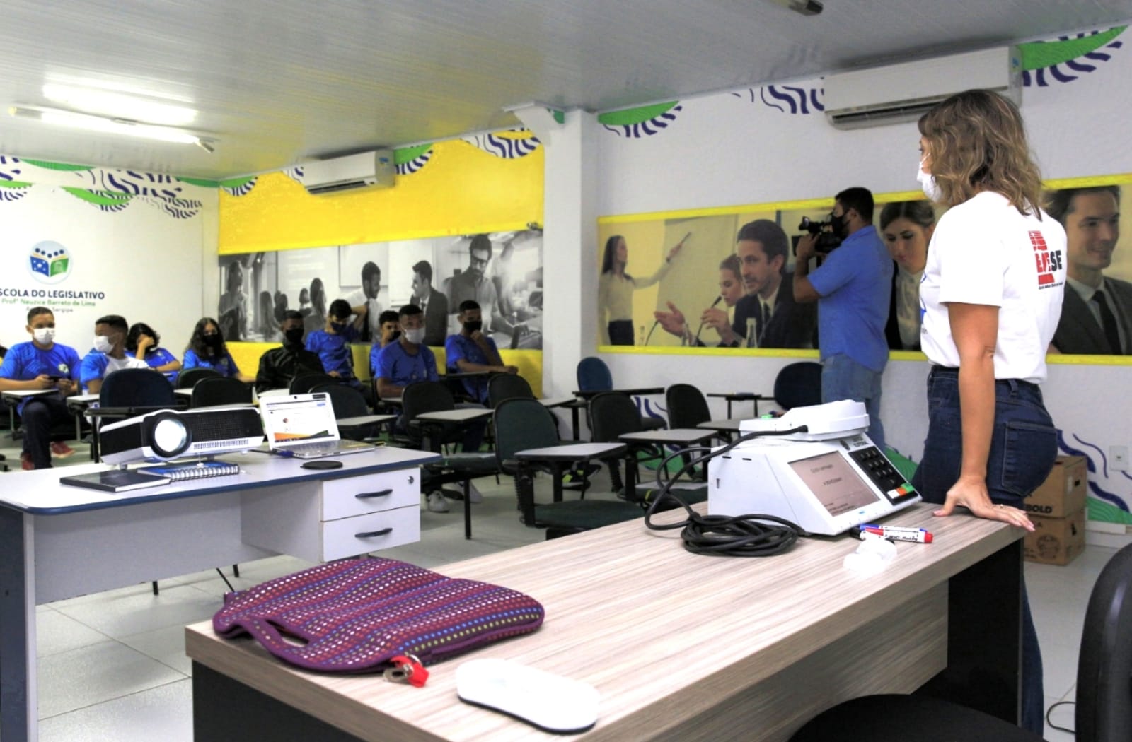 Escola do Legislativo realiza mais uma edição do Projeto Conhecendo o Parlamento 