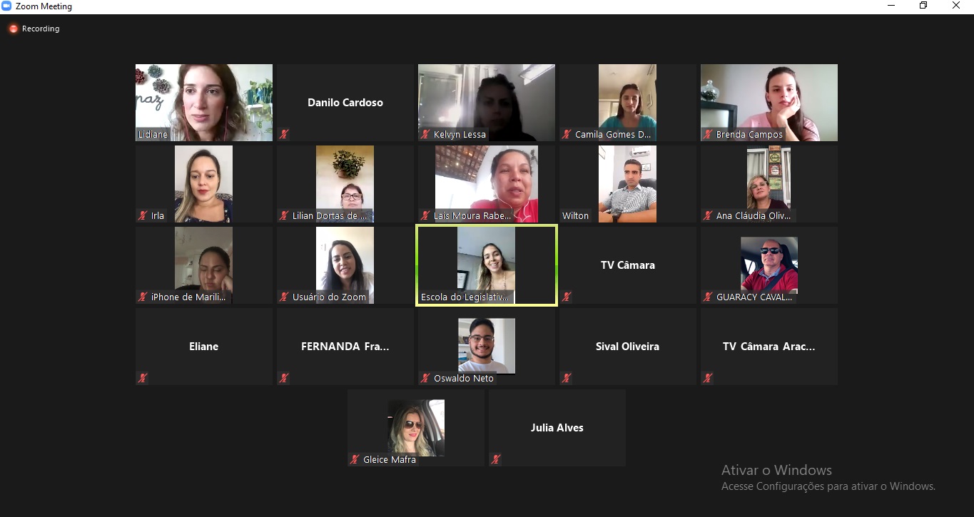 Especialistas debatem sobre o impacto emocional da pandemia no ambiente de trabalho