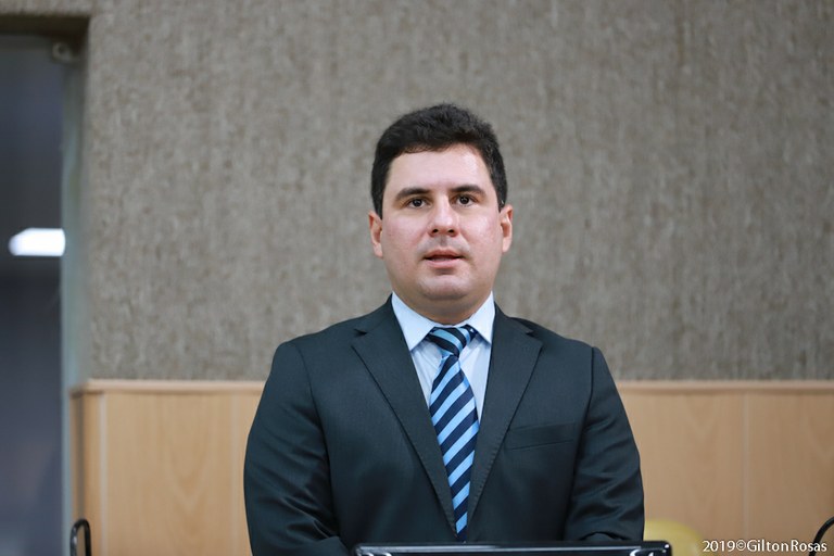 Especialistas em segurança pública discutem pacote anticrime na CMA