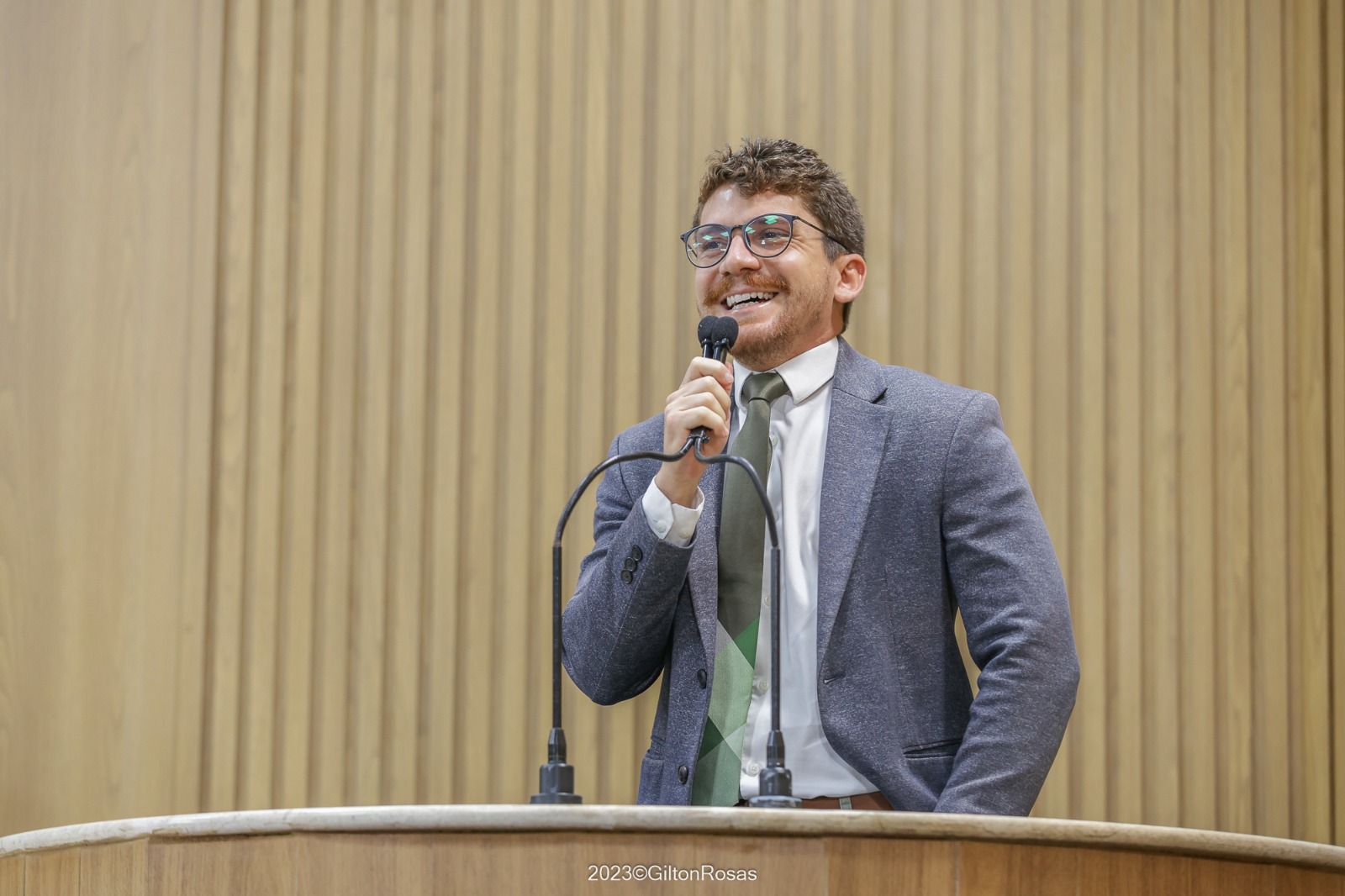 Estatuto do Pedestre: PL de autoria de Breno Garibalde é aprovado na Câmara