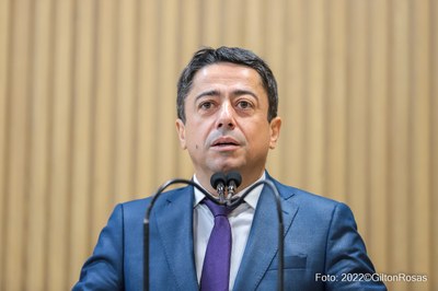 Fabiano Oliveira parabeniza entrega do novo Terminal Rodoviário Luiz Garcia