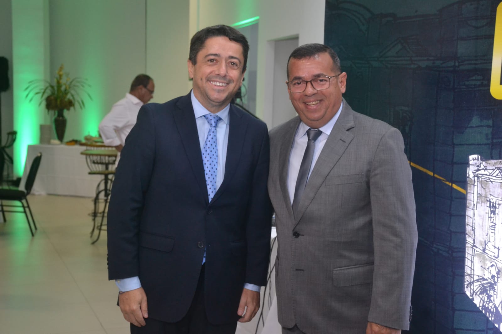 Fabiano Oliveira prestigia solenidade em comemoração aos 150 anos da Acese