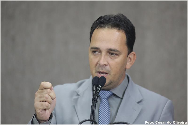 Fábio defende valorização e reforço do efetivo de agentes de trânsito em Aracaju