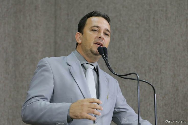 Fábio denuncia abandono de pontos turísticos afetados pela ação de marginais