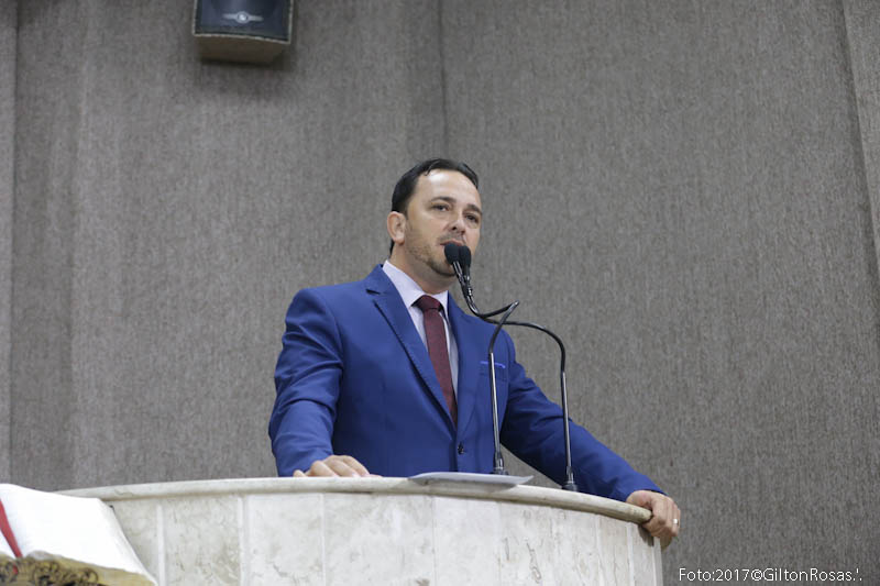 Fábio diz que emenda de R$ 63 milhões levará dignidade à zona Norte de Aracaju