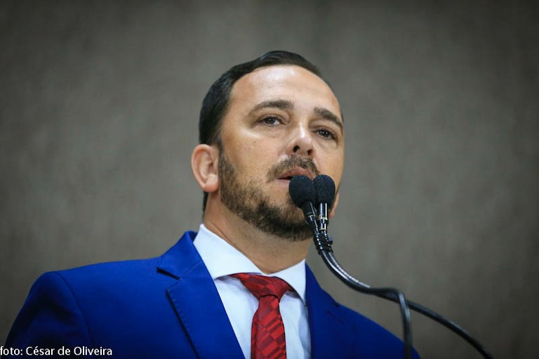 Fábio Meireles chama a atenção para a importância de vacinação