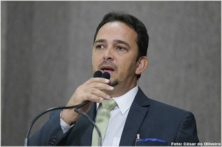 Fábio Meireles critica retirada das motolâncias do Samu