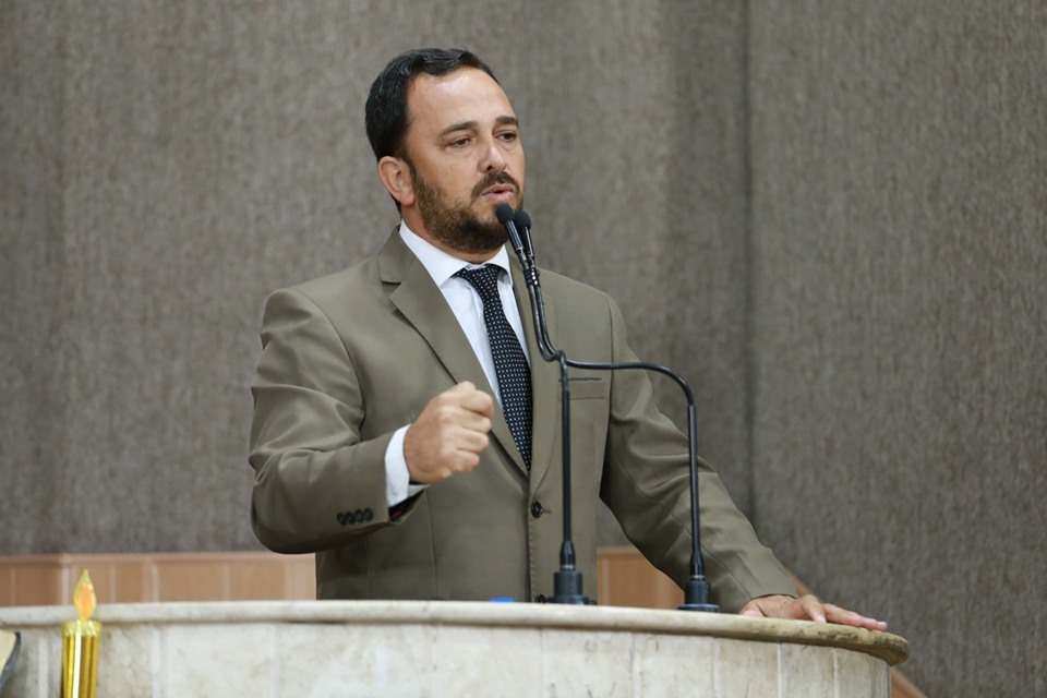 Fábio Meireles defende independência entre Poderes