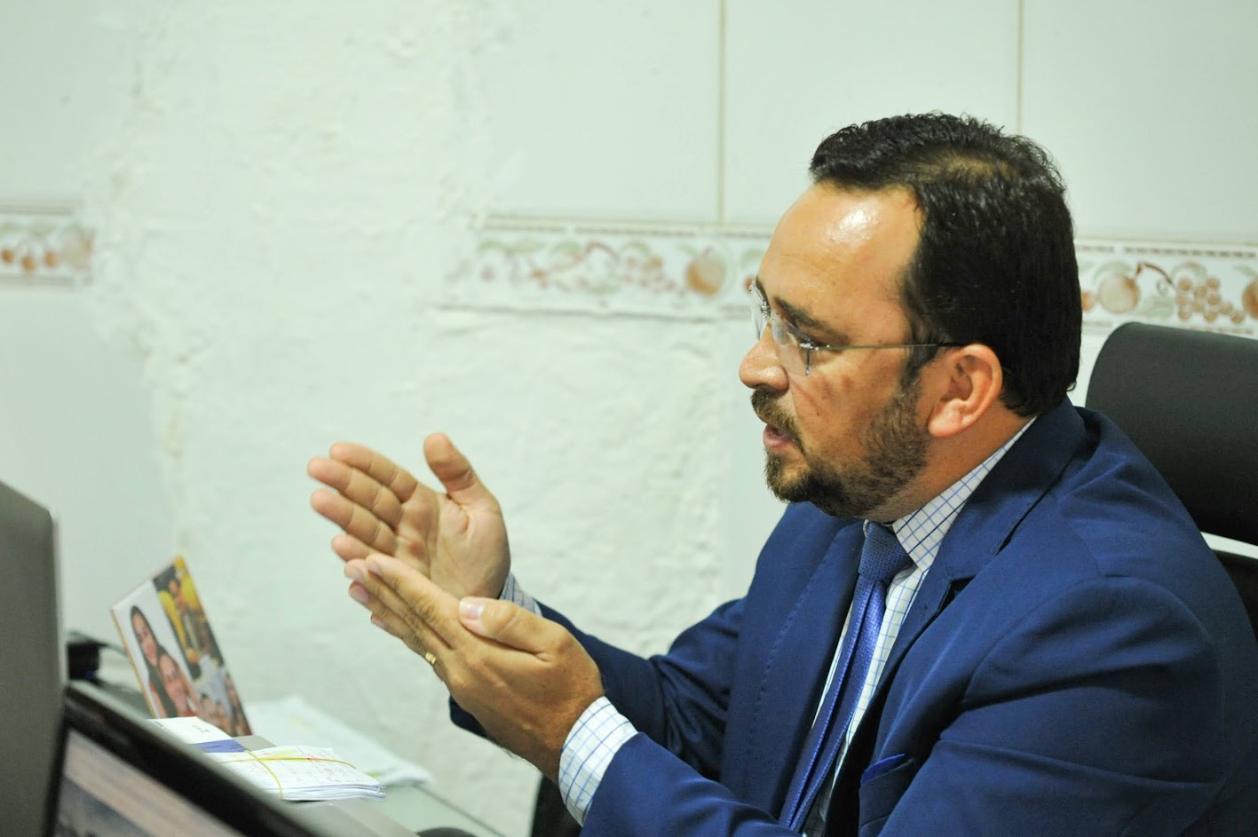 Fábio Meireles defende piso salarial para enfermeiros