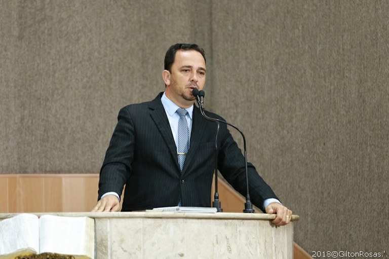 Fábio Meireles destaca investimentos feitos pela Prefeitura na saúde 