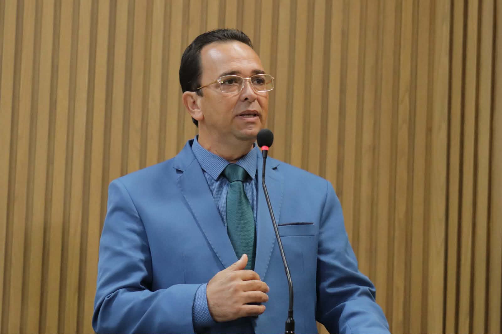 Fábio Meireles destaca participação como voluntário na ação social “Sopão Solidário”