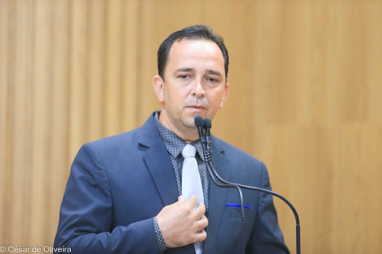 Fábio Meireles elogia retomada de obras na UBS Niceu Dantas