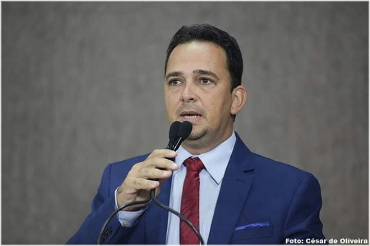 Fábio Meireles enaltece trabalho de lideranças comunitárias