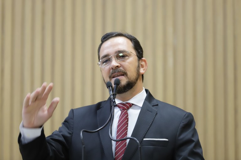 Fábio Meireles esclarece aprovação do Projeto de Gratuidade a PCDS