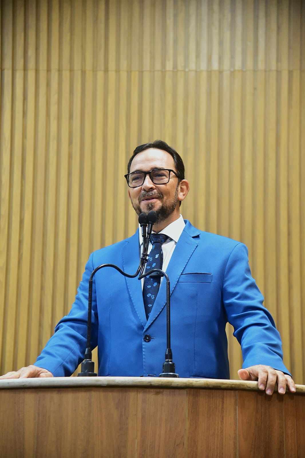 Fábio Meireles mostra preocupação com o ecossistema manguezal e cobra ação da Sema 