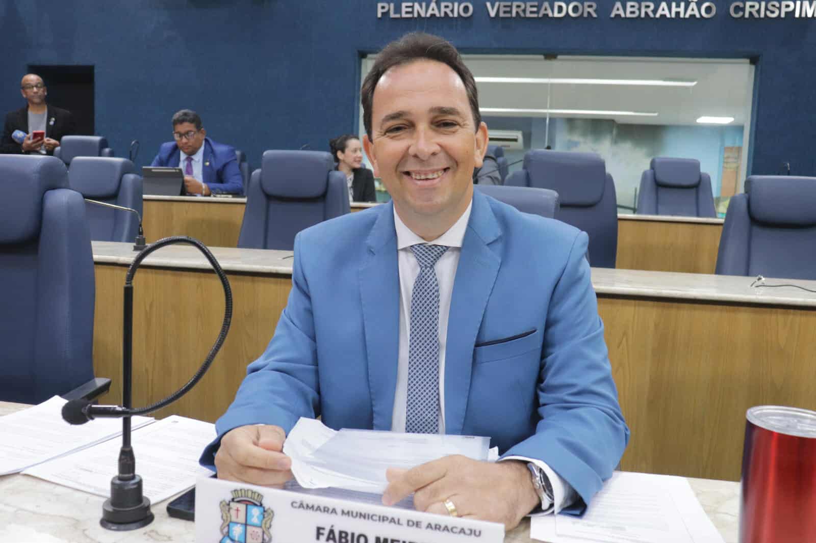 Fábio Meireles (PDT) destina emendas para instituições sociais 