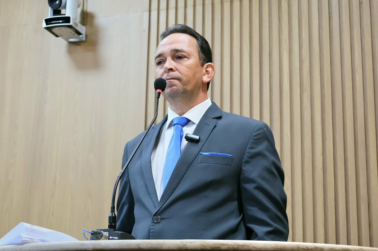 Fábio Meireles (PDT) questiona uso do cercamento eletrônico sob a suspeita de aplicabilidade de multas aos aracajuanos