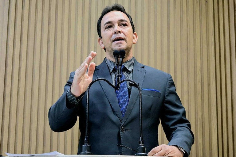 Fabio Meireles (PDT) enfatiza que a Prefeitura de Aracaju desinforma população com meias verdades sobre decisões judiciais
