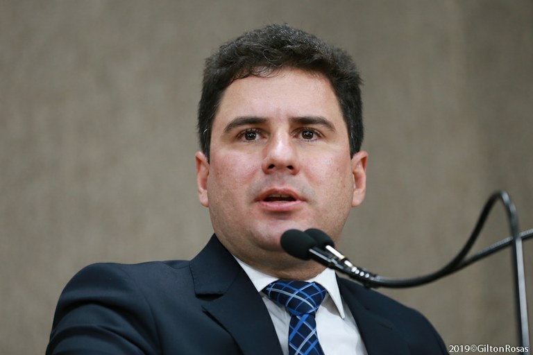 Feminicídio: Armando Batalha Jr. promete projetos para reduzir violência contra a mulher