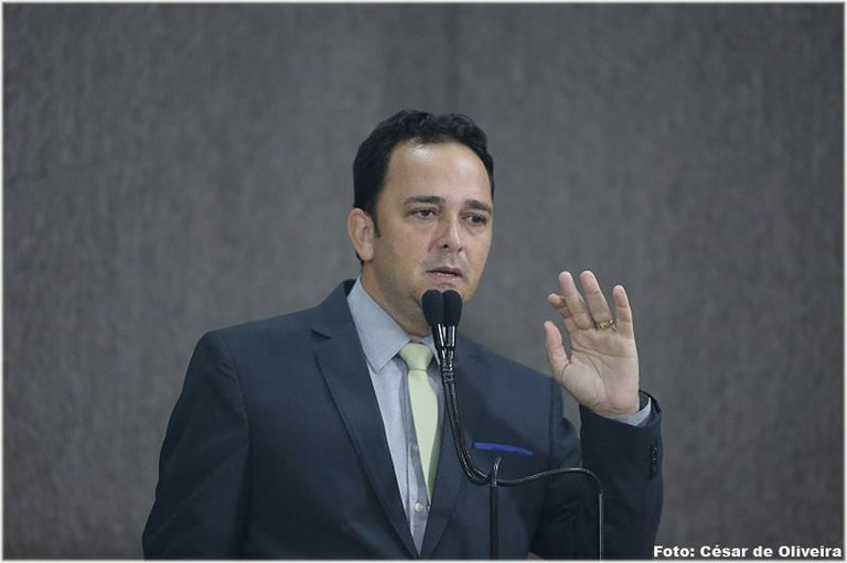 Forró: Fábio diz que festa deve ser realizada observando a realidade financeira do município