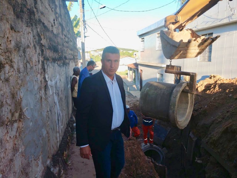 Fortes chuvas: Vereador Zezinho visita loteamento Joel Nascimento