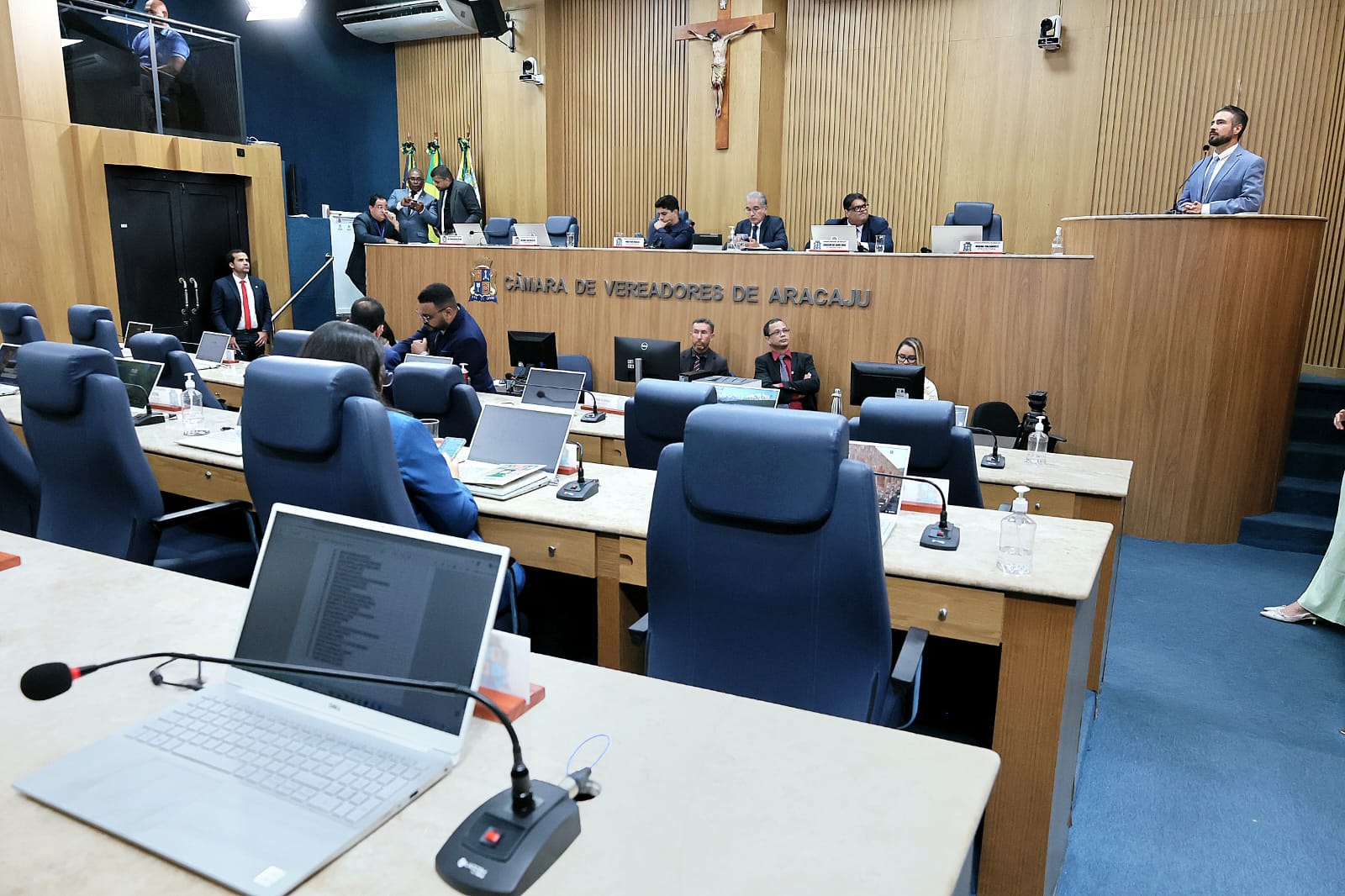 Grande Expediente destaca aniversário de Aracaju, saúde, debates sobre território entre municípios e esporte