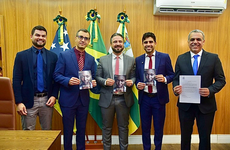 Grupo de vereadores recebe visita do vereador de Salvador, Cezar Leite, para discutir a cristofobia