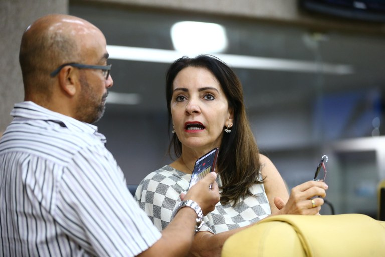 "Hoje eu sou pré-candidata à reeleição de vereadora", afirma Emília Corrêa