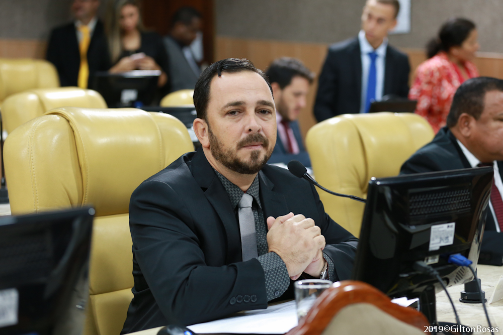 PL de Meireles obrigará hospitais e maternidades a fazer exames em recém-nascidos com Down