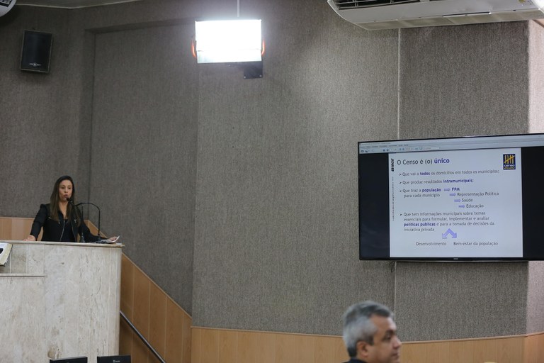 IBGE Sergipe apresenta planejamento do Censo 2020 em Tribuna Livre na CMA