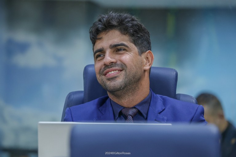 Iniciativa do vereador Pastor Diego protege a liberdade de crença religiosa 