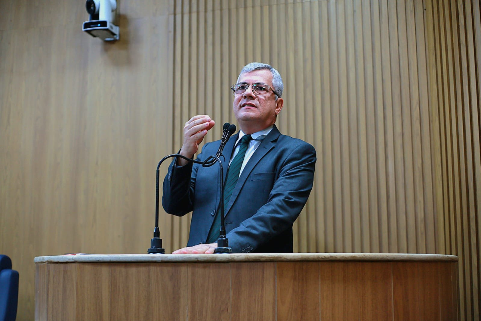 Iran Barbosa apela à bancada federal de Sergipe para que aprovem o “Descongela Já”