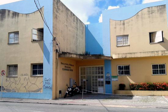 Iran Barbosa defende reforma e ampliação da rede de bibliotecas municipais