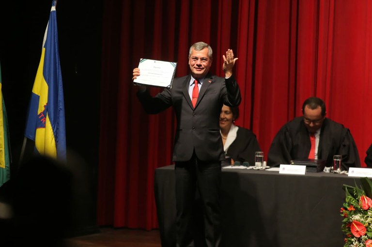 Iran Barbosa é diplomado deputado estadual