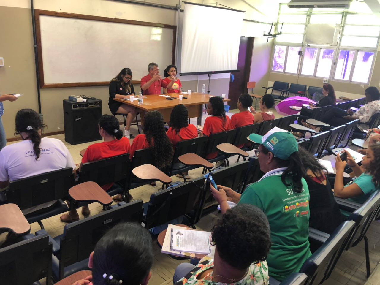 Iran Barbosa participa de Plenária do Fórum Social Mundial