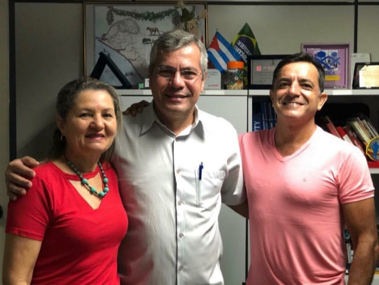 Iran Barbosa participa de reunião no Sindicato dos Bancários