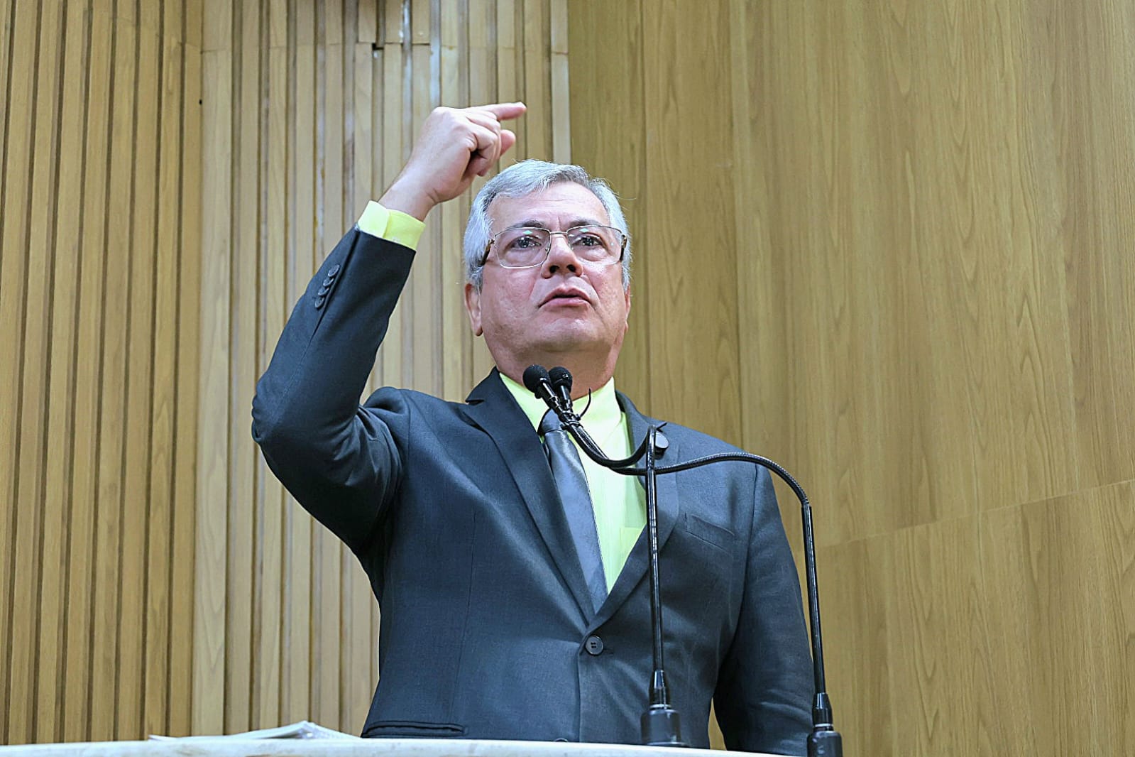 Iran Barbosa se solidariza com magistério de Nossa Senhora do Socorro 